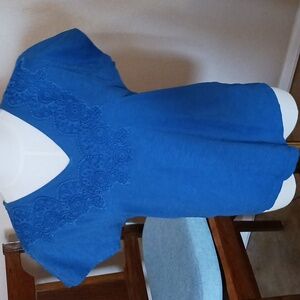 Chico's Blue Embellished Short Sleeve Tee